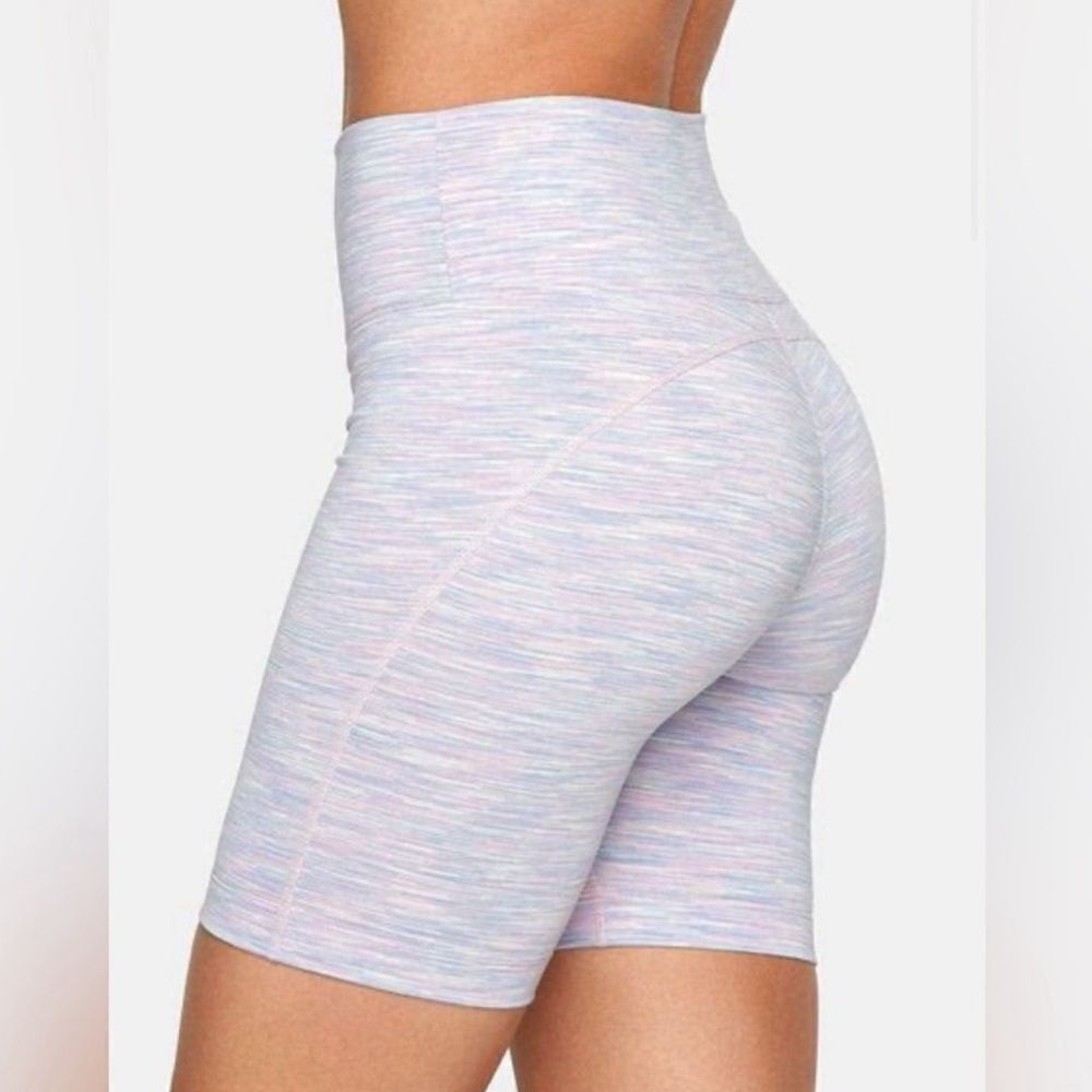 Outdoor Voices Super Bloom Freeform Biker Short 7”- Size XS